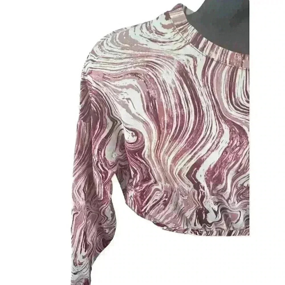 Womens Red White Marble Design Crop Top‎ Balloon Sleeve Size Medium M Midriff - Picture 3 of 13